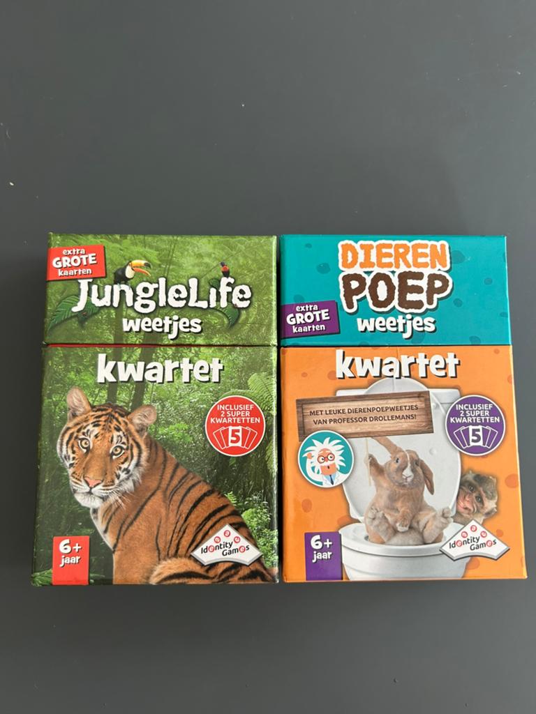 Dieren poep weetjes kwartet en junglelife weetjes kwartet, Verzamelen, Speelkaarten, Jokers en Kwartetten, Ophalen of Verzenden