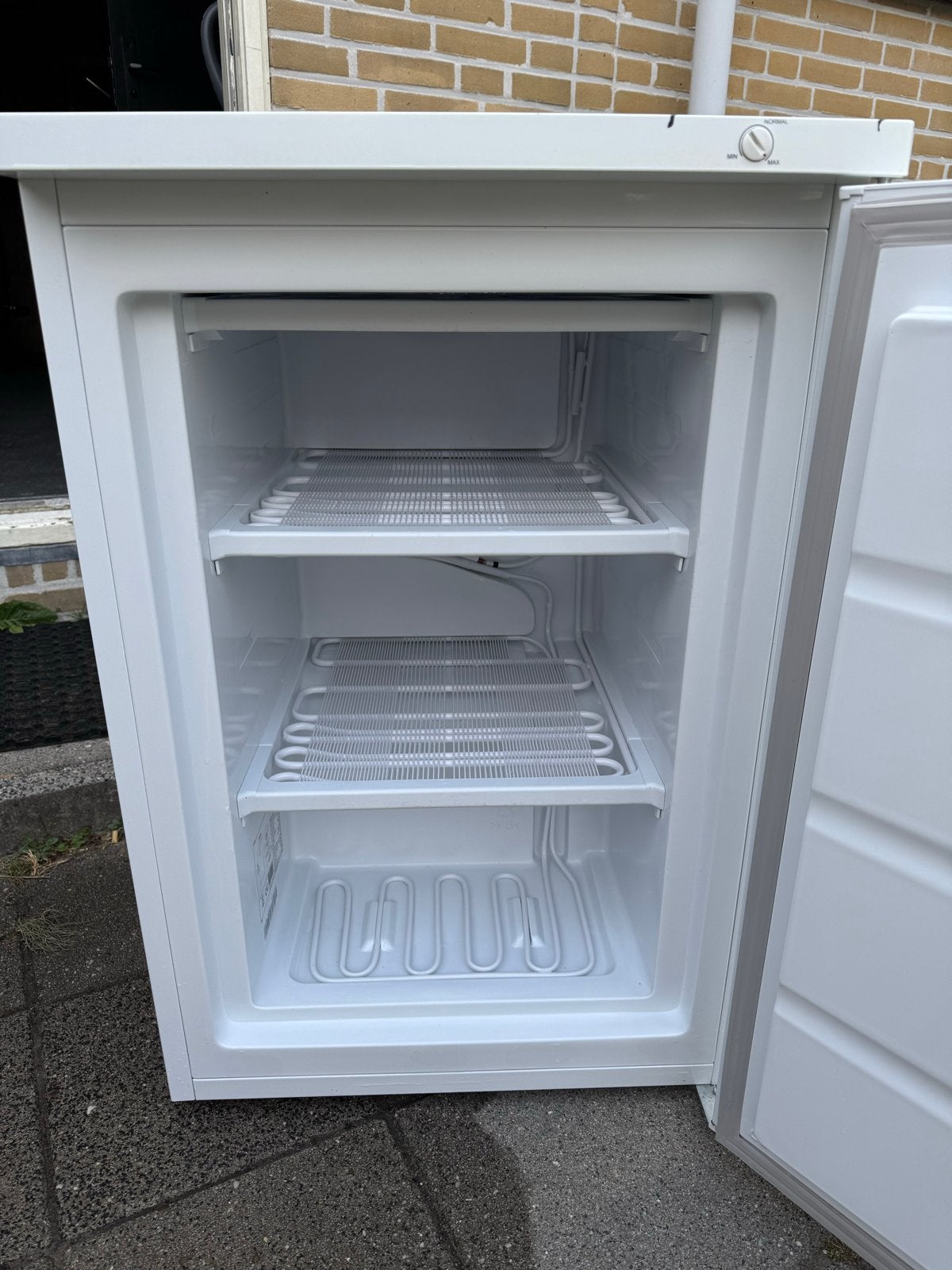 Exquisit vriezer, Witgoed en Apparatuur, Koelkasten en IJskasten, Gebruikt, 75 tot 100 liter, Met aparte vriezer, 45 tot 60 cm