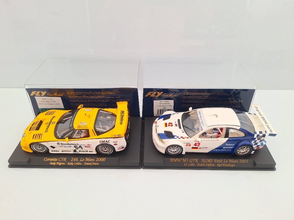 Fly 1 x Corvette C5-R 24 Hr Le-Mans 1 x Bmw M3 Petit Le-Mans, Overige merken, Racebaan, Fly, Nieuw