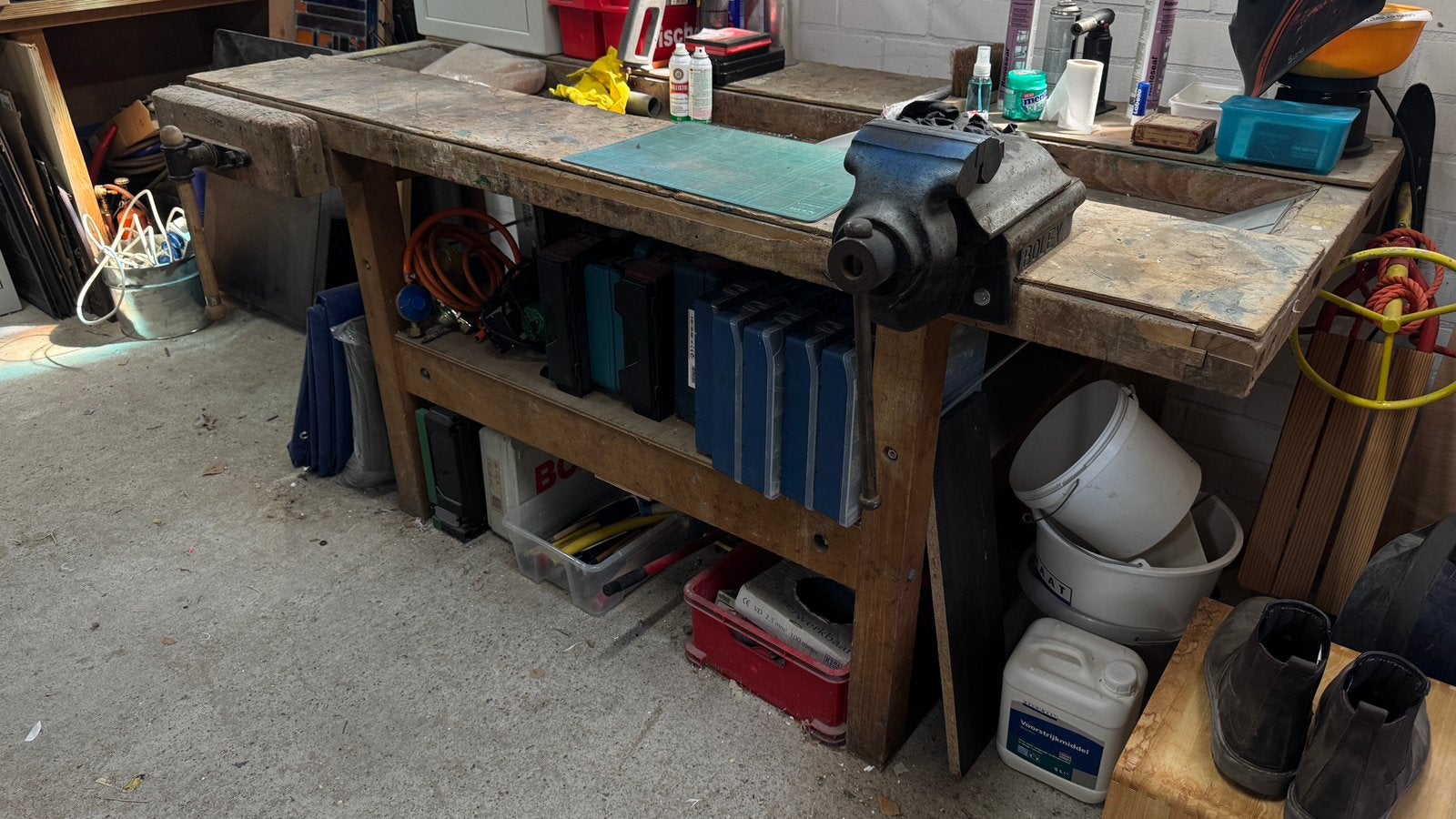 Oude houten werkbank, Ophalen, Gebruikt, 170 cm of meer, Bankschroef