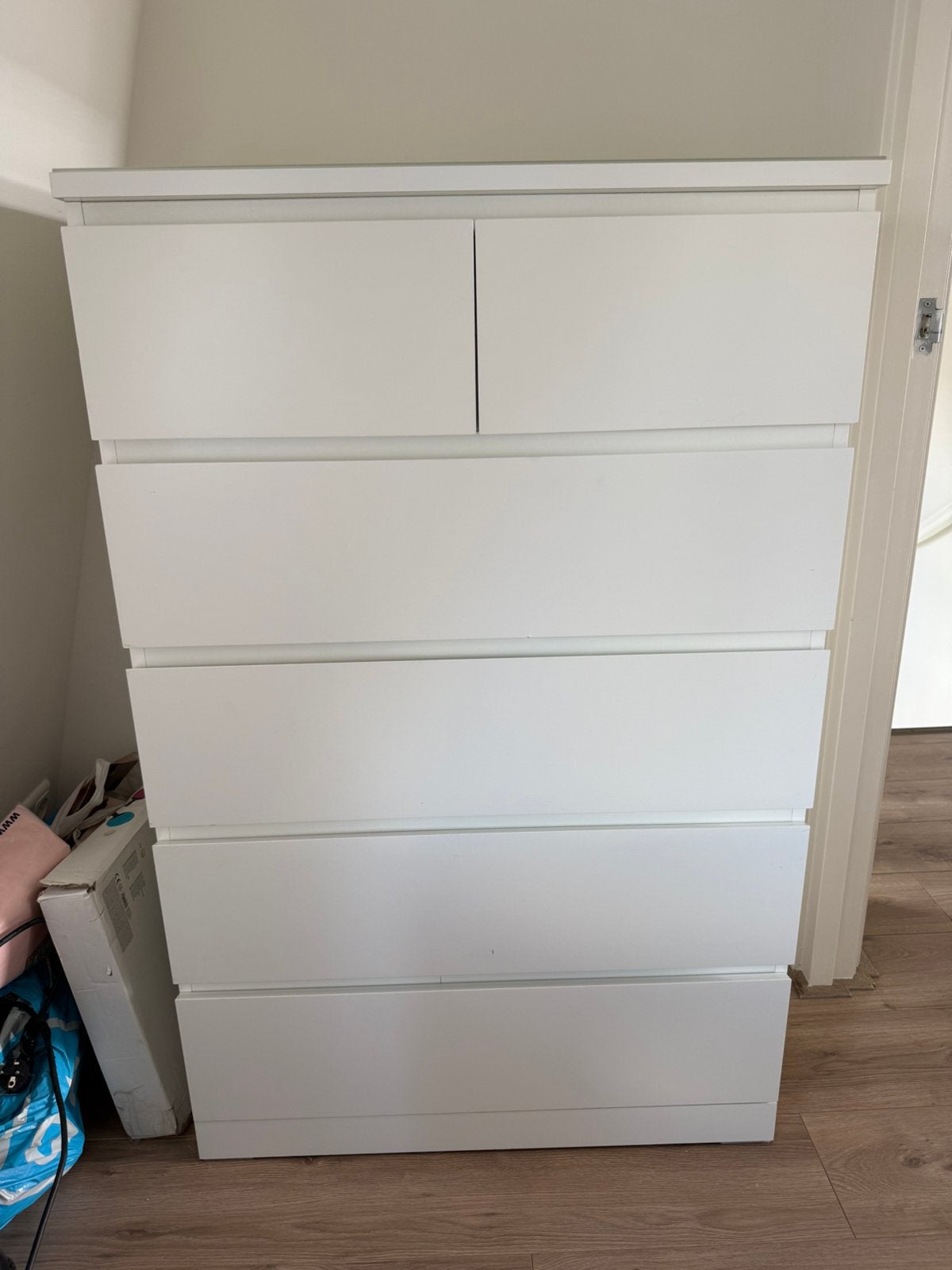Ikea Malm ladekast met 6 ruime lades, wit met glasplaat, Ophalen, Gebruikt, 5 laden of meer, 100 tot 150 cm