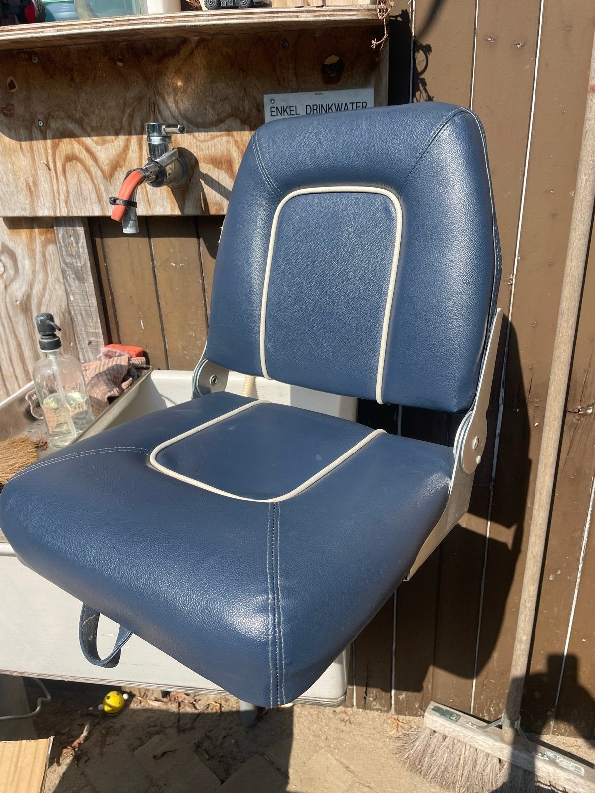 Opvouwbare bootstoel - Blauw met witte bies, Watersport en Boten, Ophalen of Verzenden, Gebruikt, Interieur en Kussens