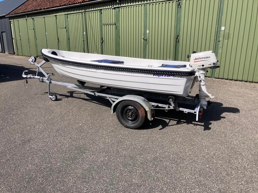 Polyester boot met trailer en 4pk 4-takt buitenboordmotor, Ophalen, Gebruikt, Tot 10 pk, 3 tot 6 meter