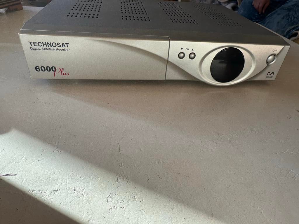 Technosat 6000 Plus Digitale Satelliet Ontvanger, Ophalen of Verzenden, Gebruikt, Decoder