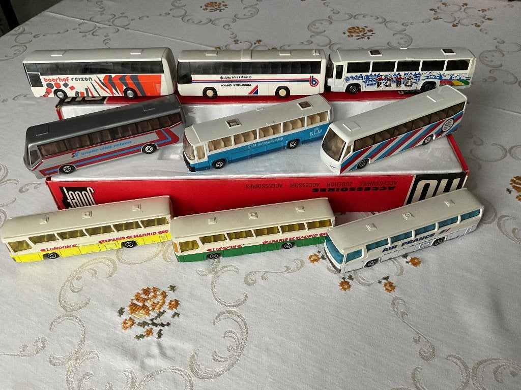 miniatuur bussen/ vrachtauto's voor aankleding spoorbaan., Overige merken, Gelijkstroom, Overige typen, Nieuw