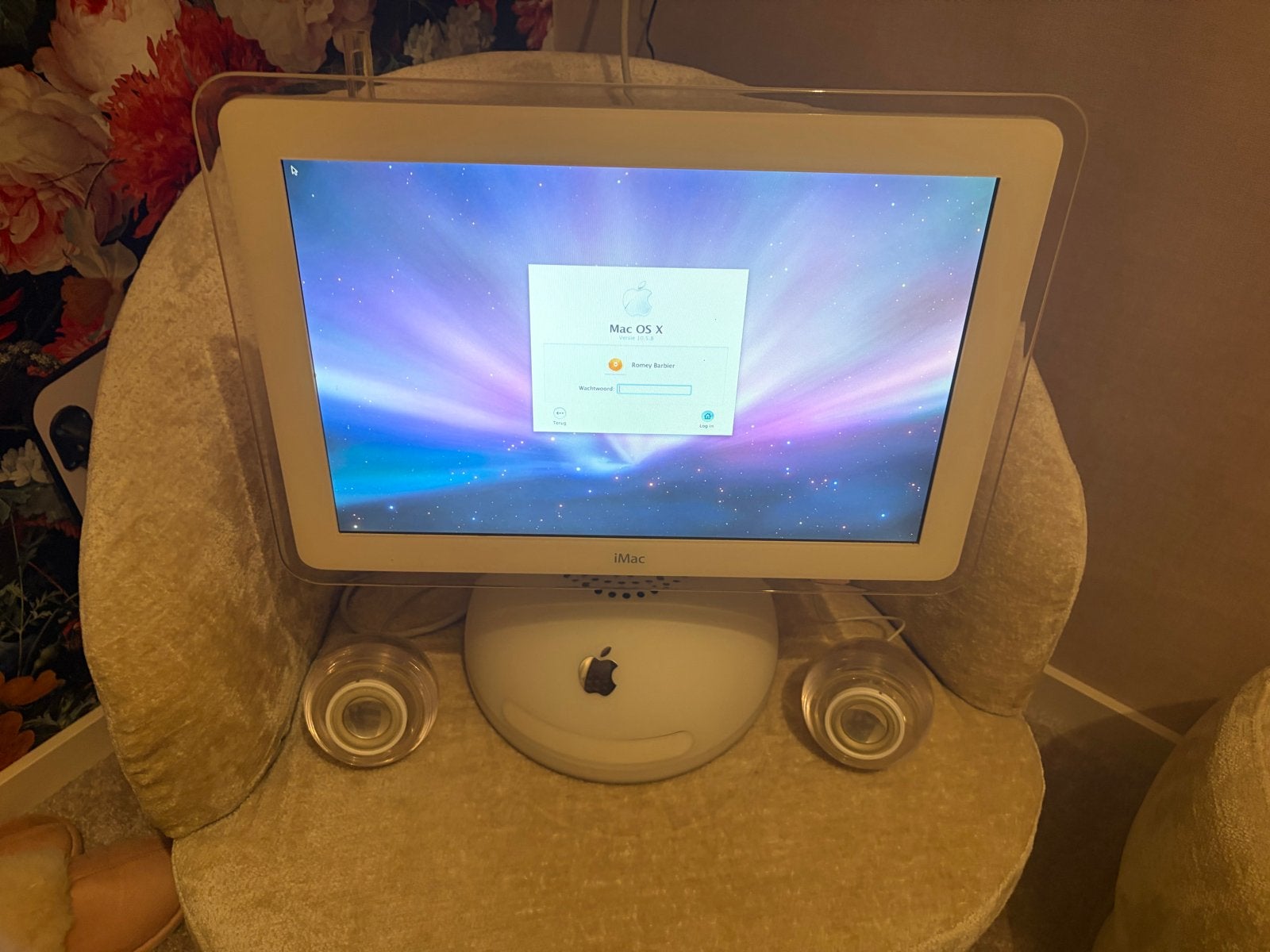 Apple iMac G4 (Lamp iMac) - Vintage Computer, Computers en Software, Apple Desktops, Ophalen, Gebruikt, Minder dan 4 GB, Onbekend