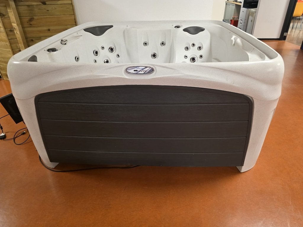 Dream Maker Spa / Jacuzzi Crossover 740L showmodel, Ophalen of Verzenden, Nieuw, Overige typen