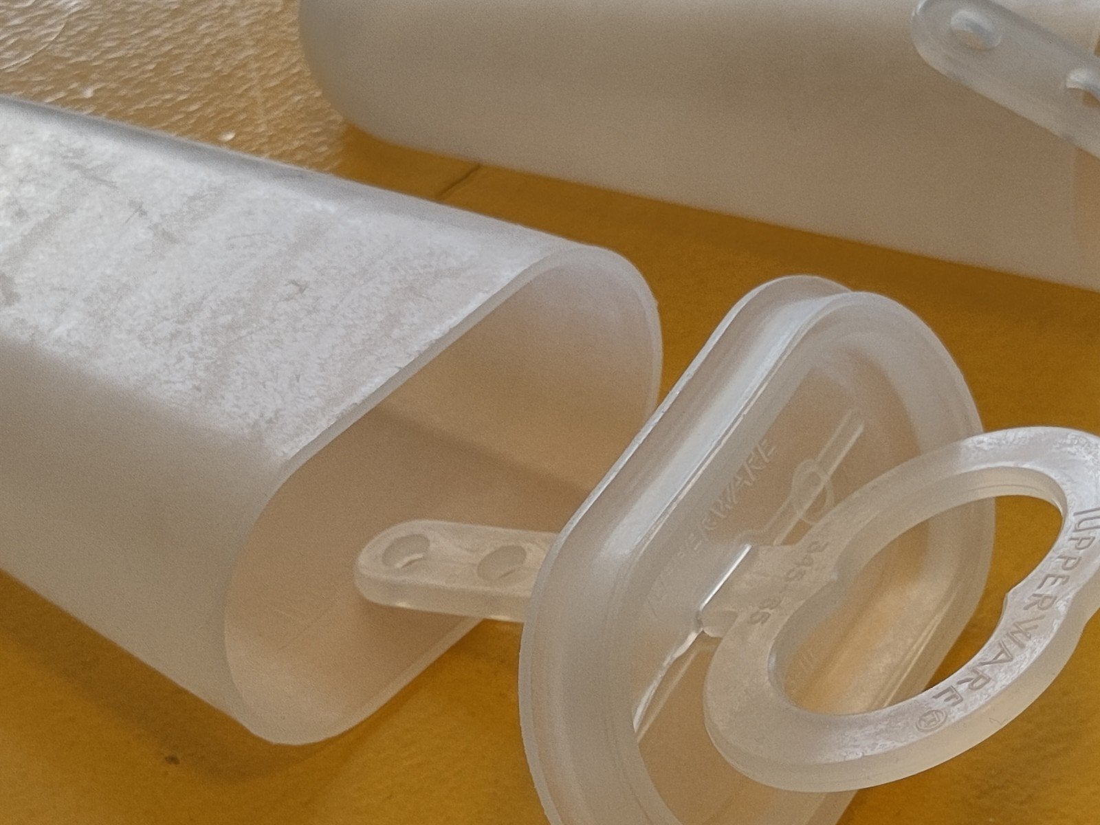 Tupperware IJsjesvormen - Set van 6 met houder, Geschikt voor vriezer, Gebruikt, Wit, Overige typen