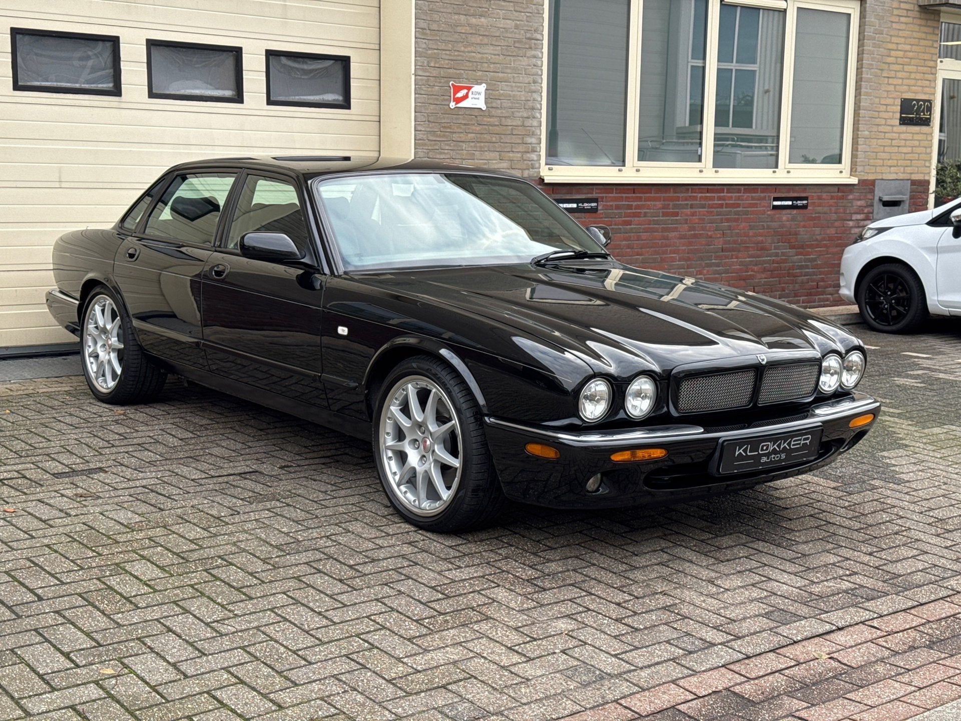 Jaguar XJR 4.0 V8 Supercharged | 19" Montreal | Youngtimer, foto 6