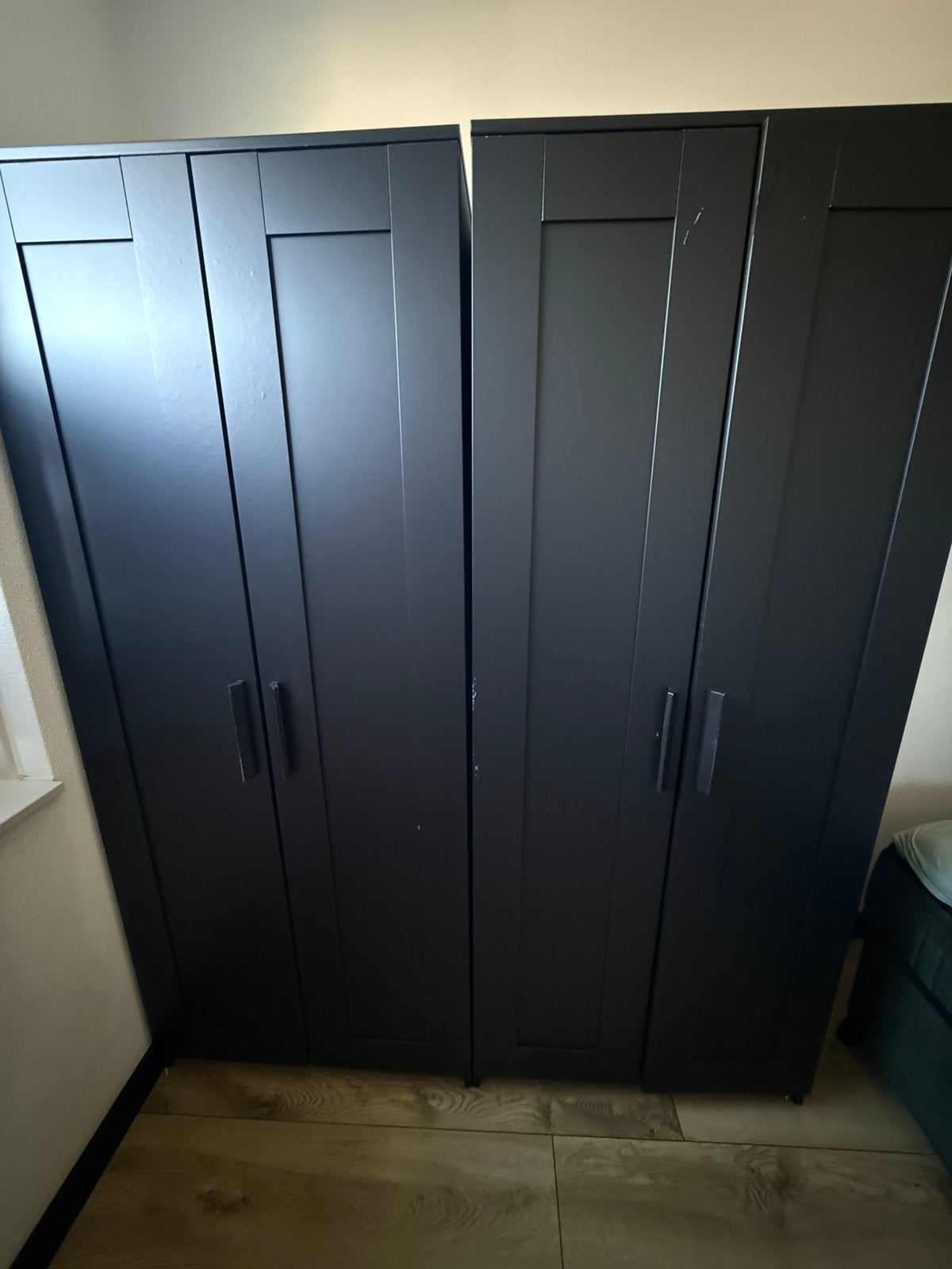 Ikea BRIMNES kledingkast zwart, Huis en Inrichting, Kasten | Kledingkasten, Ophalen, Met deur(en), Gebruikt, 100 tot 150 cm