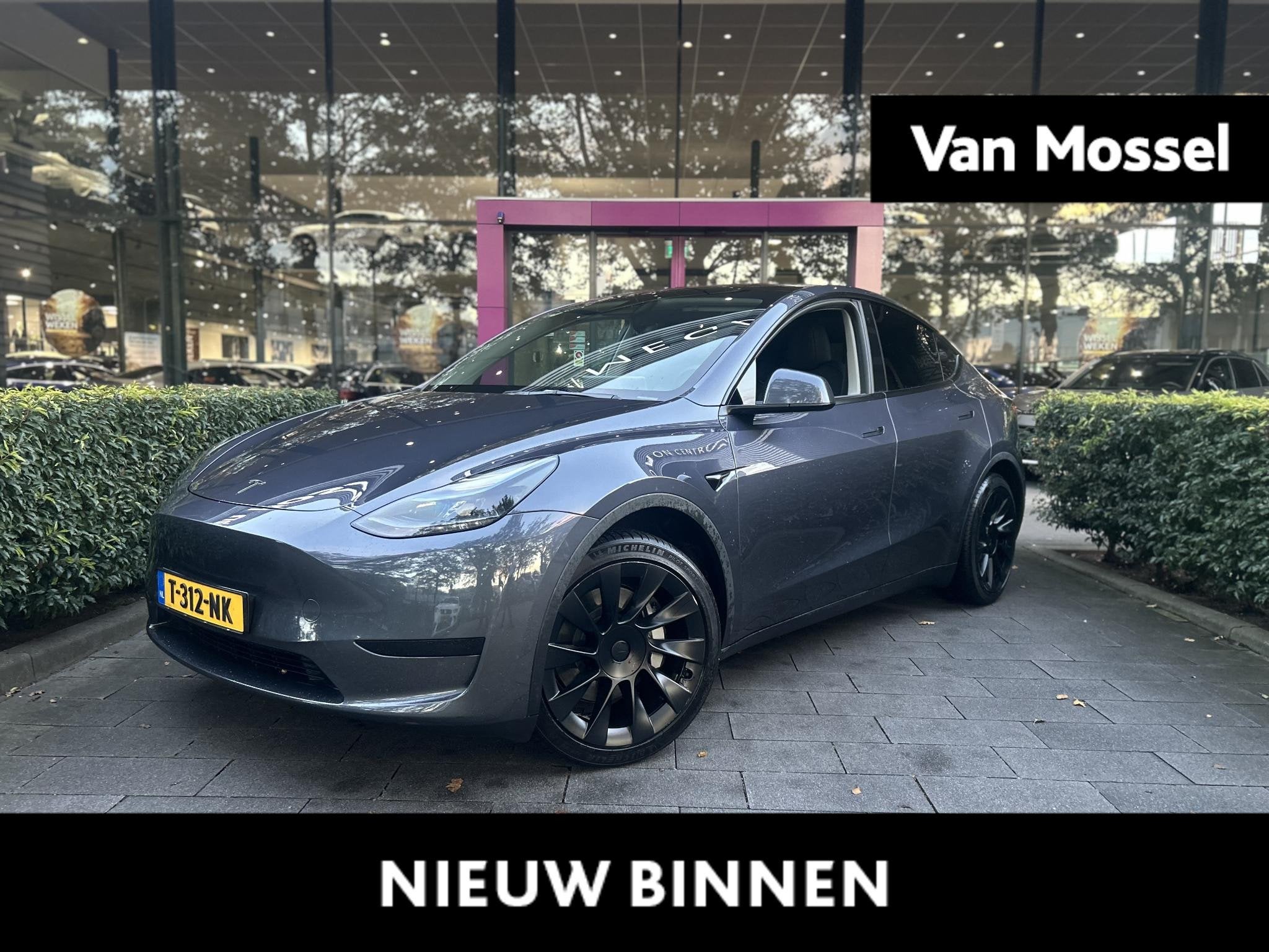 Tesla Model Y RWD 58 kWh | WORDT VERWACHT | ACHTERUITRIJCAME, Auto's, Automaat, Gebruikt, 375 min, Origineel Nederlands