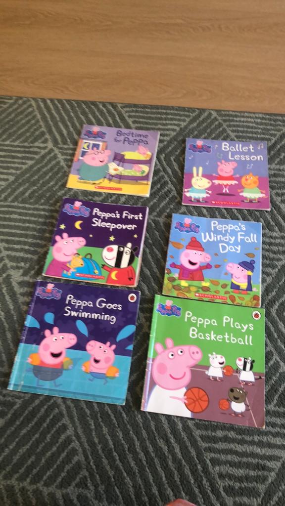Peppa pig english books. 4 euros for 6 books, Ophalen, Zo goed als nieuw