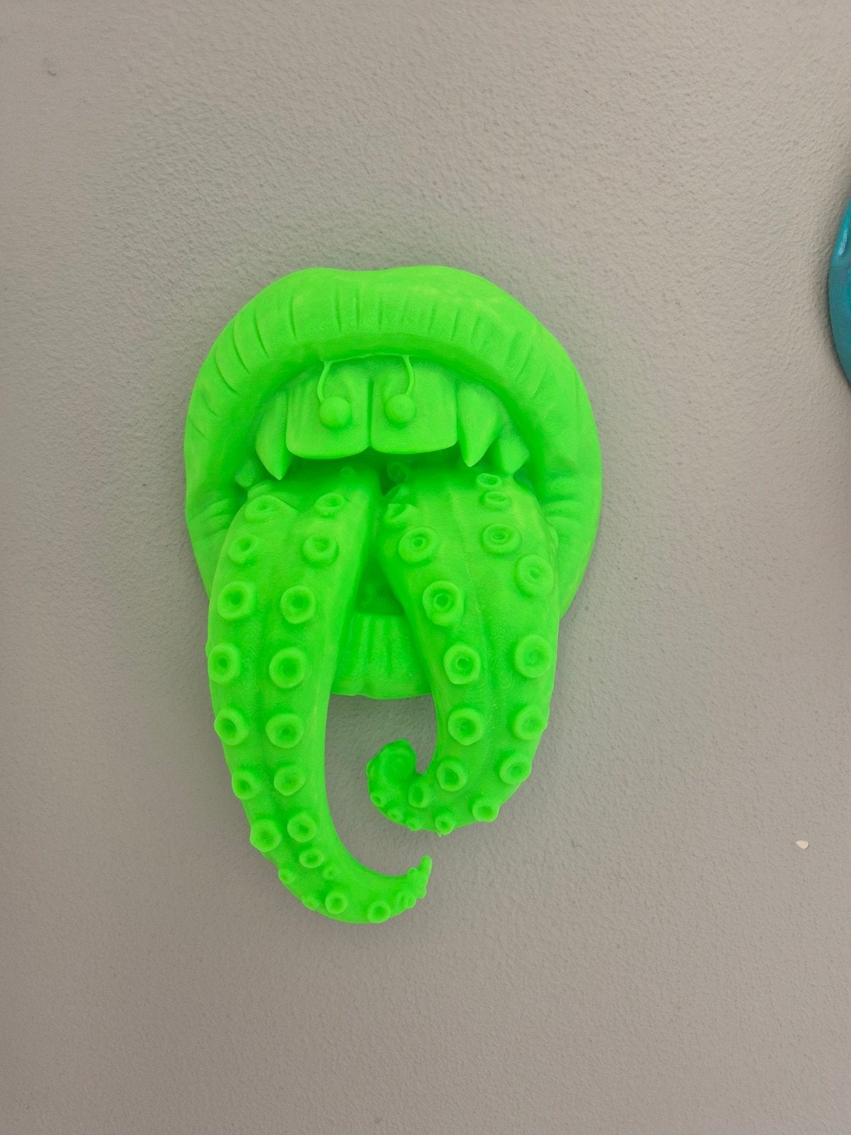Pretty Parasite Neon groen- Mond met Tentakels, Ophalen of Verzenden