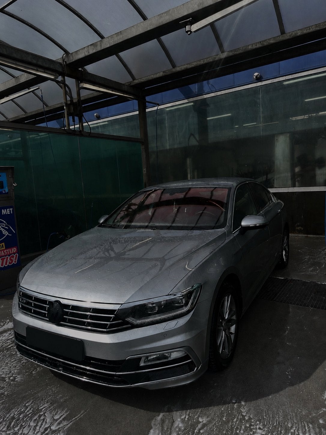 Volkswagen Passat 1.6 TDI 88KW BMT DSG 2018 Grijs, Auto's, Dealer onderhouden, 4 cilinders, Diesel, Particulier