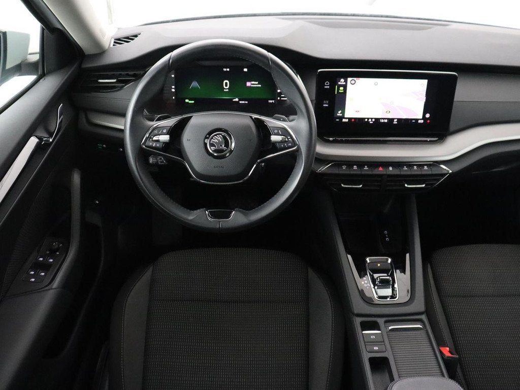 Skoda Octavia 1.4 TSI iV PHEV Business Edition | Adaptive cr, Auto's, Skoda, Stof, Gebruikt, Euro 6, Parkeersensor