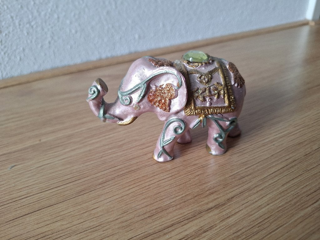 Roze olifant decoratie, Verzamelen, Ophalen of Verzenden, Gebruikt, Dier
