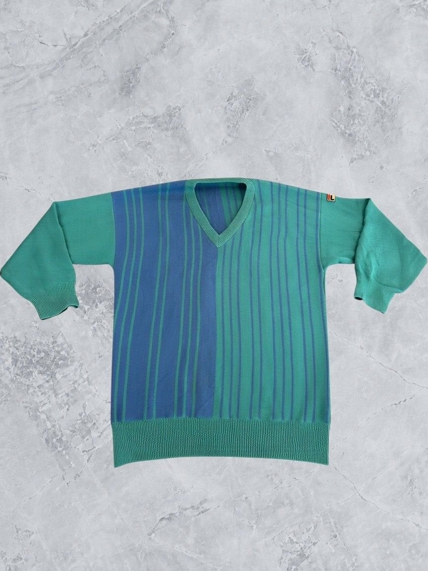 trui blauw gestreept heren maat L v-hals v-neck sweater, Nassausingel 26, 4811 DG Breda, Nederland, Baylinevintage@gmail.com, Gedragen