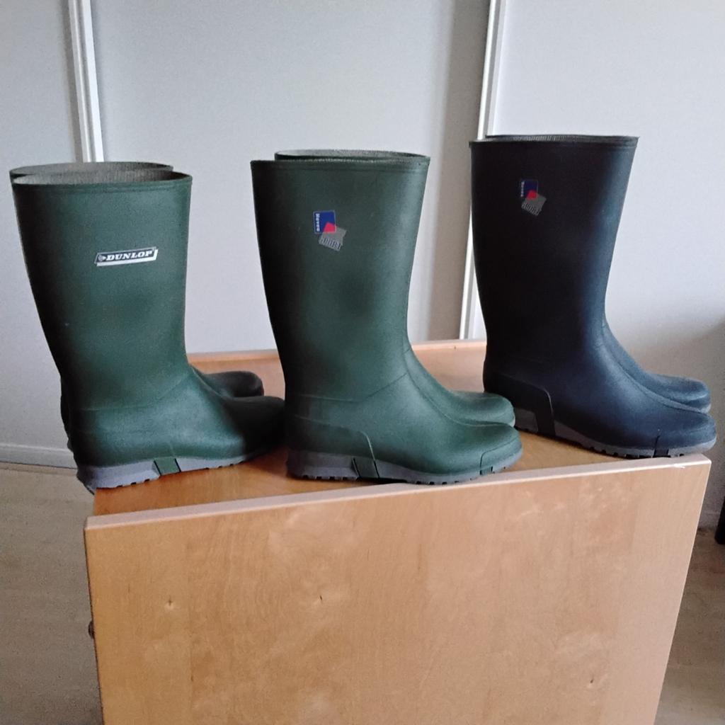 3 paar rubberlaarzen maat 36,38 en 40. Dunlop en Hevea sport, Ophalen of Verzenden, Laarzen