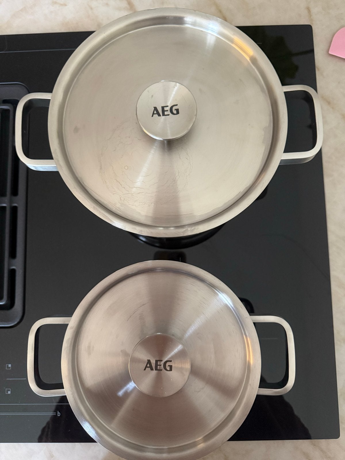 AEG Pannenset - Zo goed als nieuw, Ophalen, Met deksel, Pannenset, Zo goed als nieuw