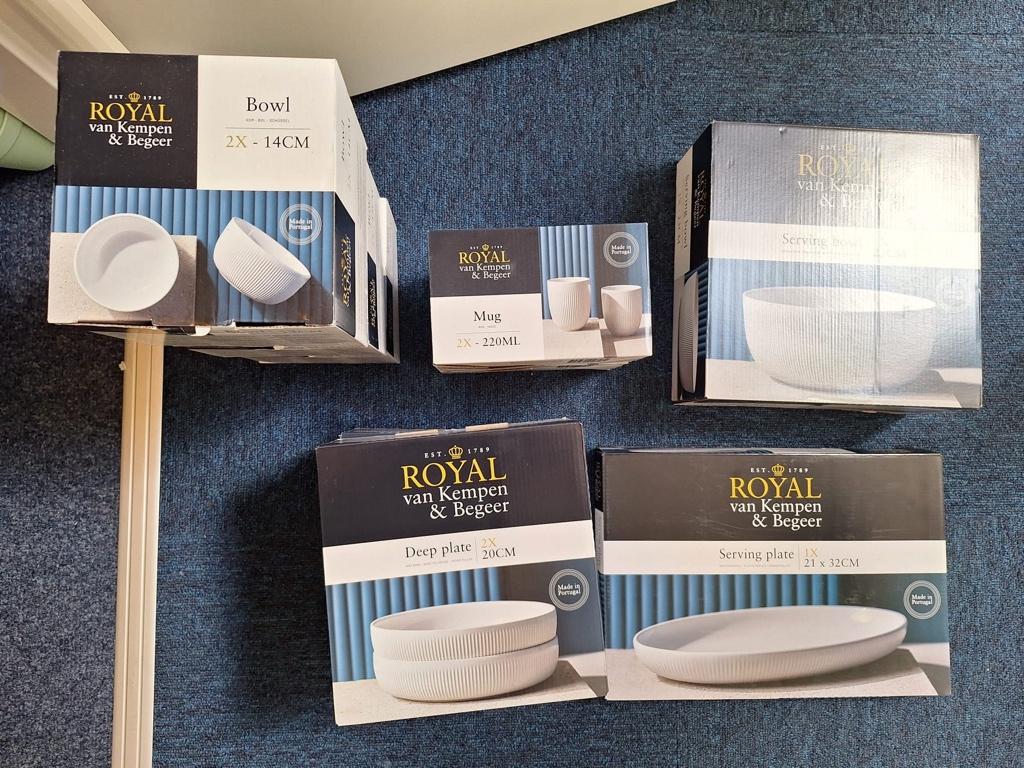 Royal Van Kempen & Begeer Portugees Albert Heijn, Keramiek, Nieuw, Ophalen of Verzenden, Bord(en)