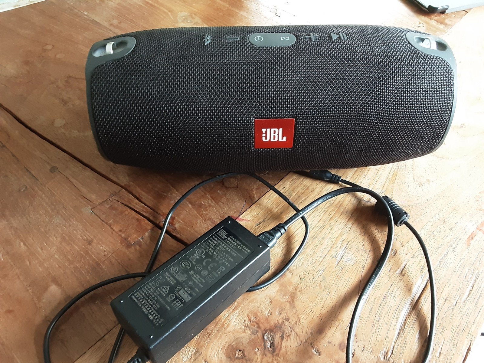 JBL Xtreme Draagbare Bluetooth Speaker met Oplader, Bluetooth, JBL, Ophalen of Verzenden, Zo goed als nieuw