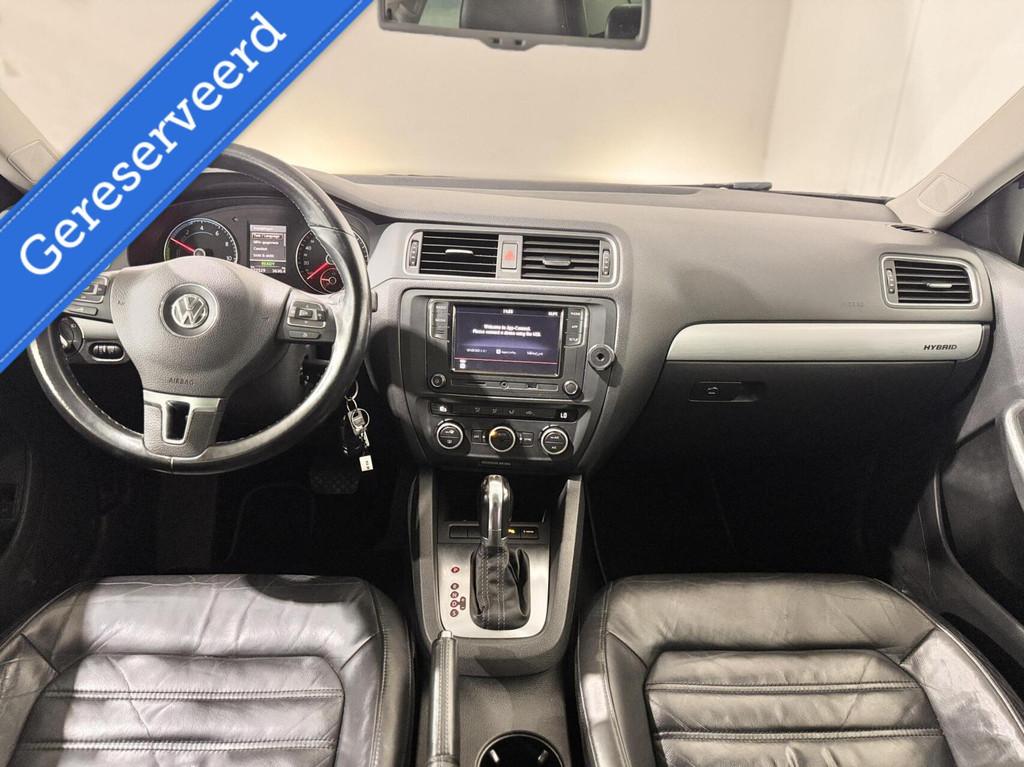 Volkswagen Jetta 1.4 TSI Hybrid Highline|TREKHAAK|CARPLAY, Gebruikt, Euro 6, 4 cilinders, Met garantie (alle)
