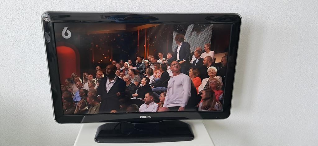 PHILIPS tv 37PFL5604, Audio, Tv en Foto, Televisies, Ophalen, Philips, 50 Hz, LCD
