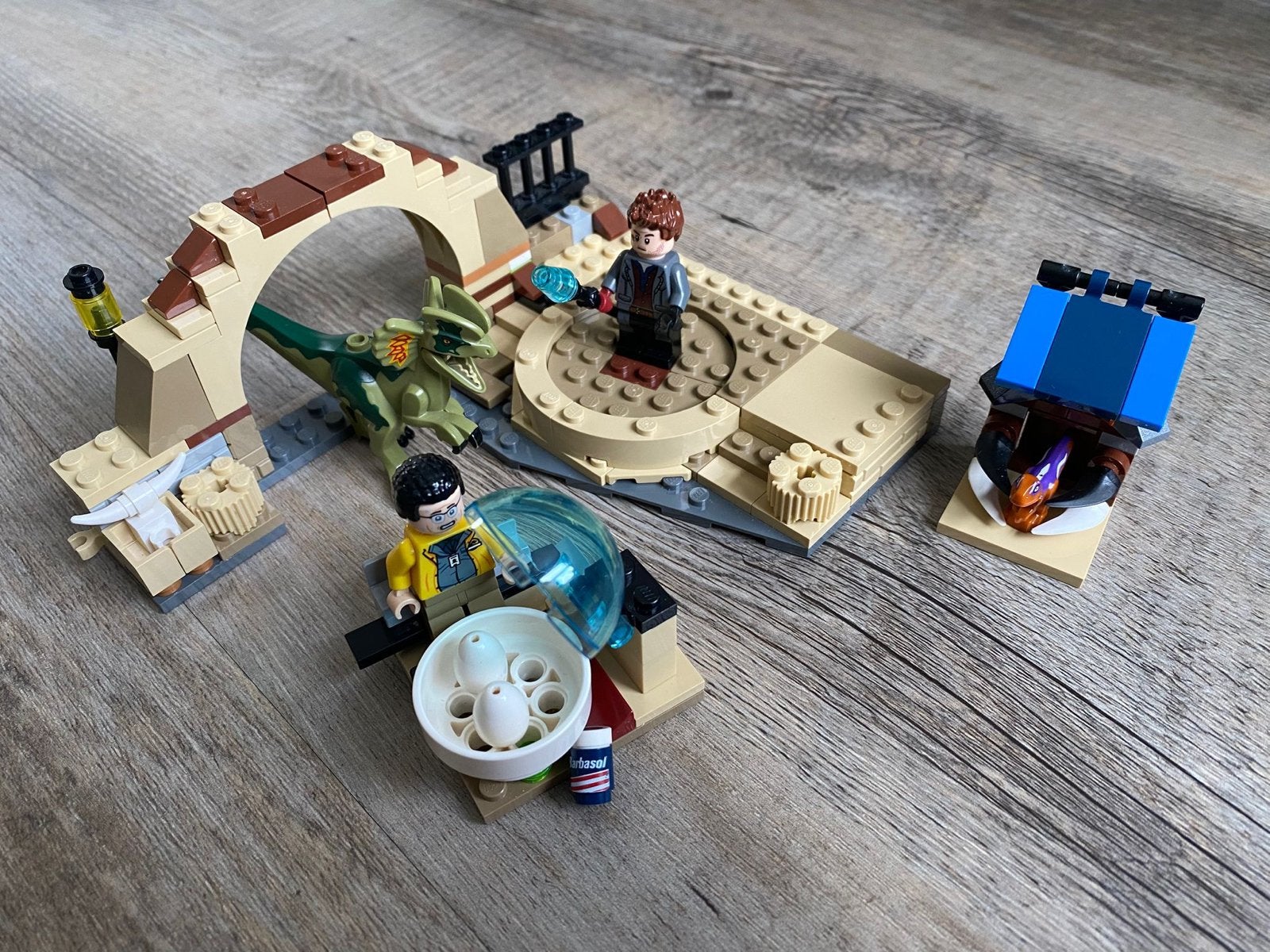 LEGO 76945 Jurassic World Dilophosaurus Dinosaurus, Ophalen of Verzenden, Zo goed als nieuw, Overige merken