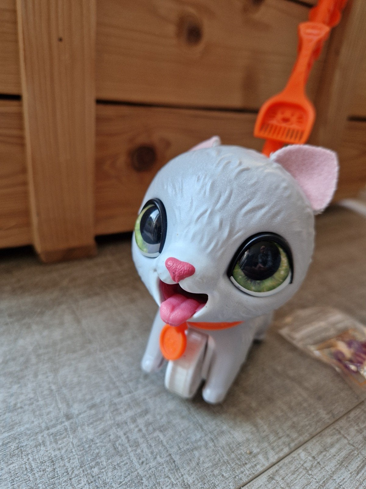FurReal Poopalots lopende kat, Ophalen of Verzenden, Zo goed als nieuw, Jongen of Meisje