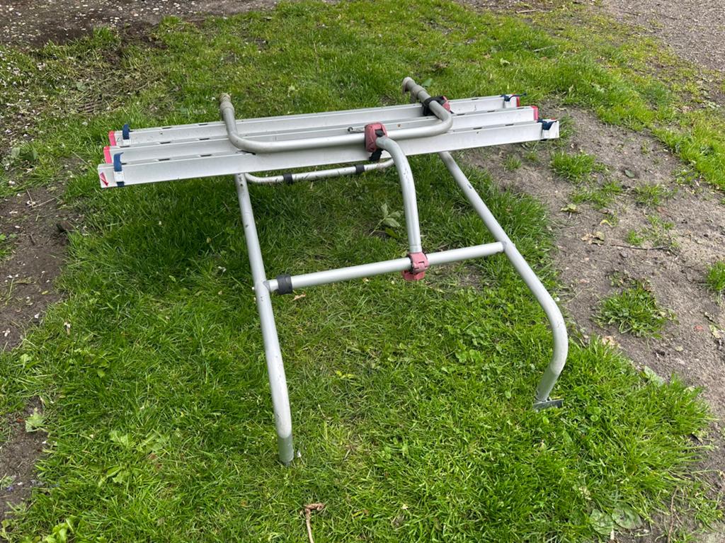 Fiestenrek, Caravans en Kamperen, Ophalen