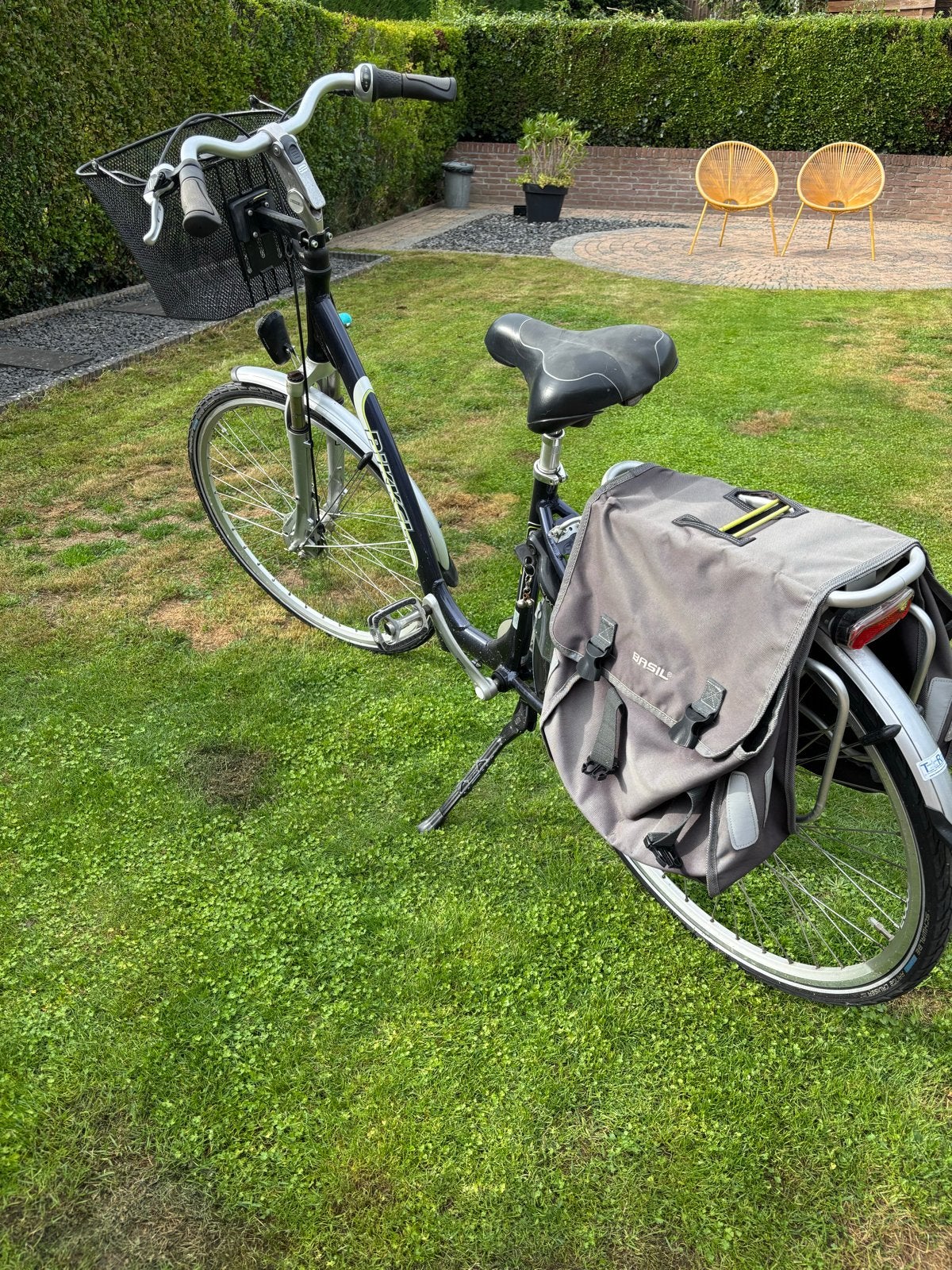 Damesfiets, Ophalen