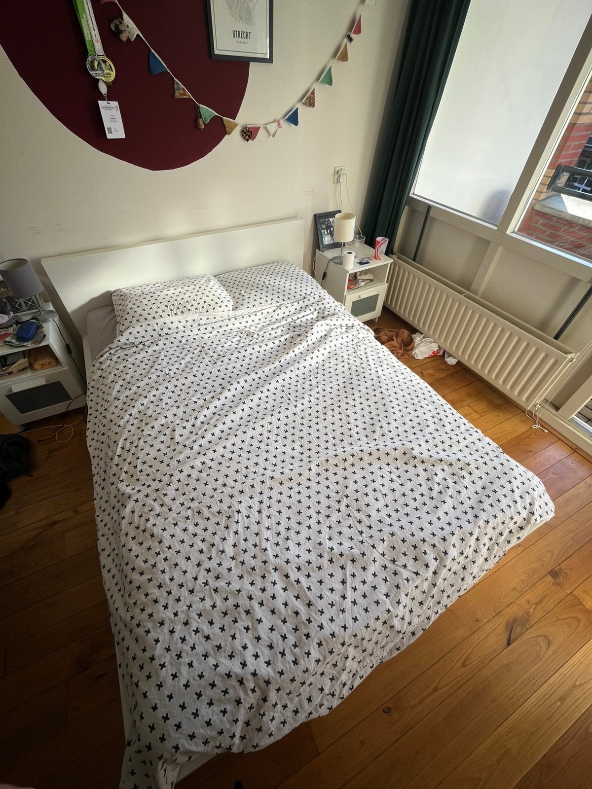 Ikea twijfelaar wit 140x200 inclusief matras en lattenbodem, Ophalen, Gebruikt, 140 cm, Twijfelaar