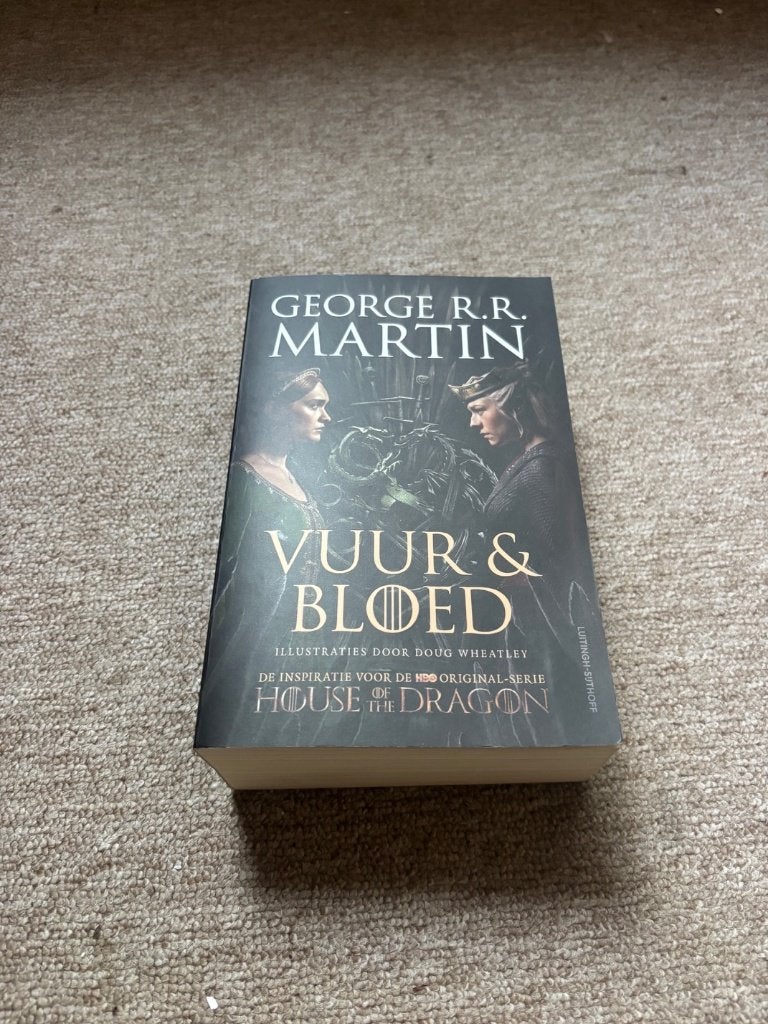 Game of Trones (Vuur & Bloed ), Ophalen of Verzenden, Zo goed als nieuw, George R.R. Martin
