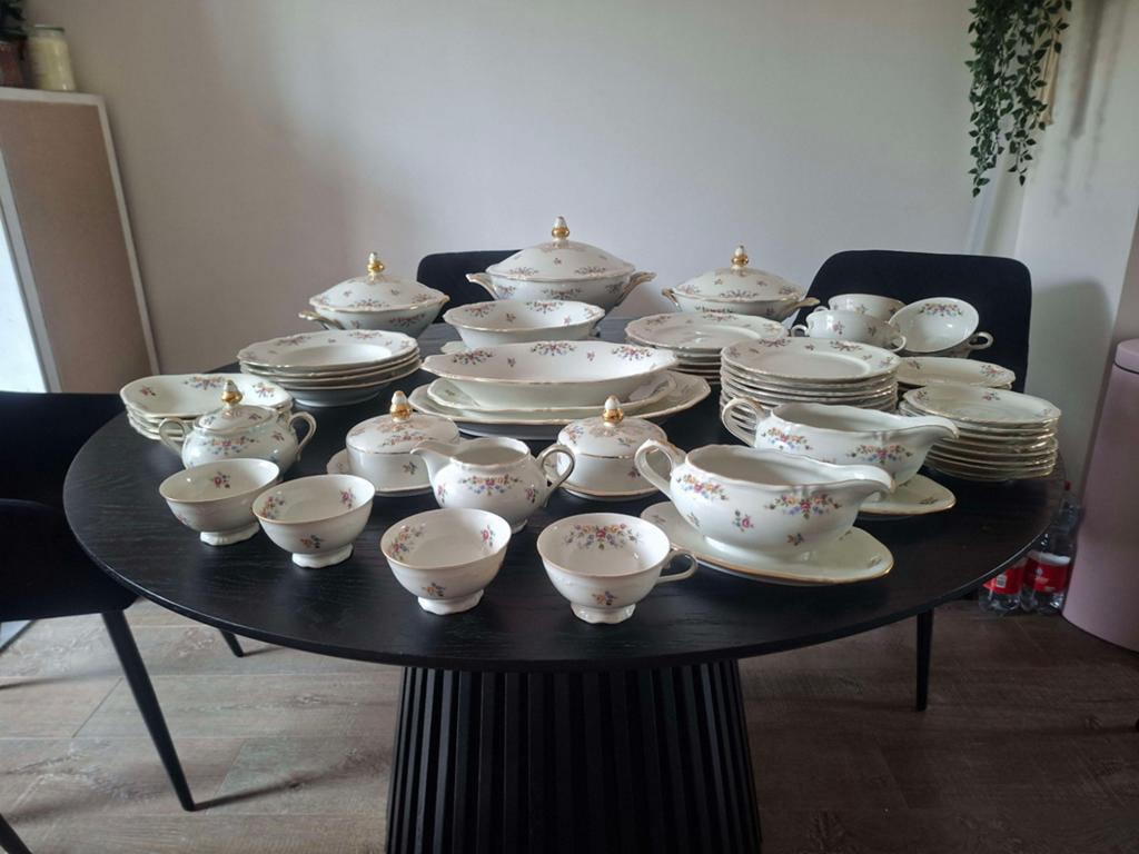 Bavaria Windsor Winterling servies, Ophalen