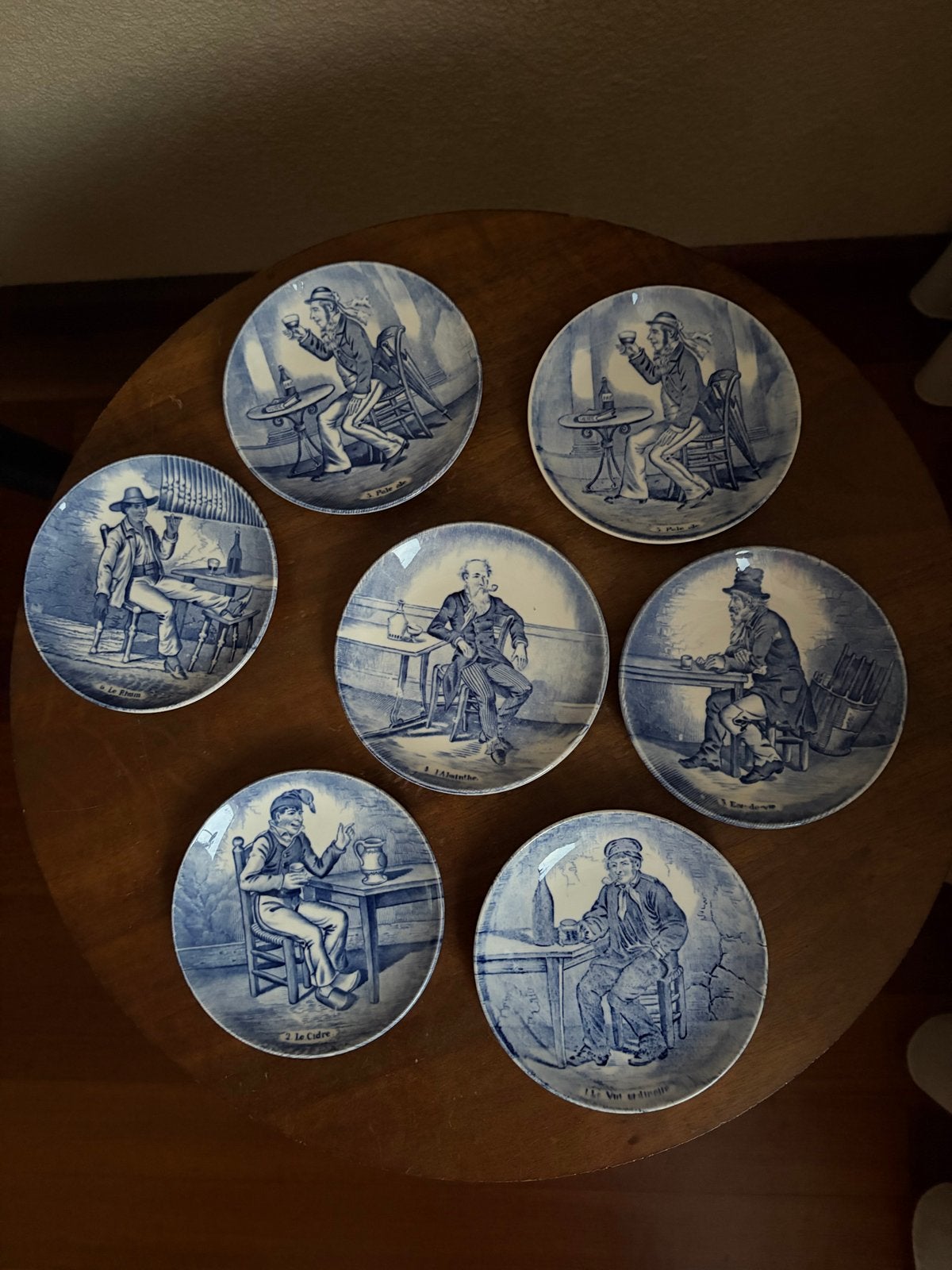 Boch Delfts Blauwe bordjes - De Dronkaard Serie, Ophalen of Verzenden