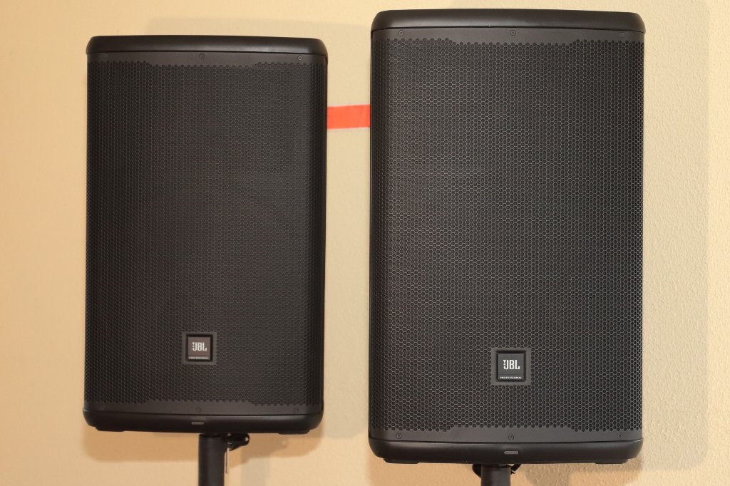 2x JBL EON 715 grote actieve 15inch PA speakers1300watt izgs, Stereo speakers, JBL, AUX-ingang, Zo goed als nieuw