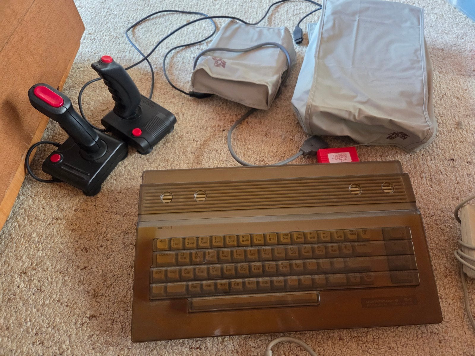Commodore 64 Set met Joysticks, Cassettedeck en Floppy, Computers en Software, Vintage Computers, Ophalen of Verzenden, Commodore