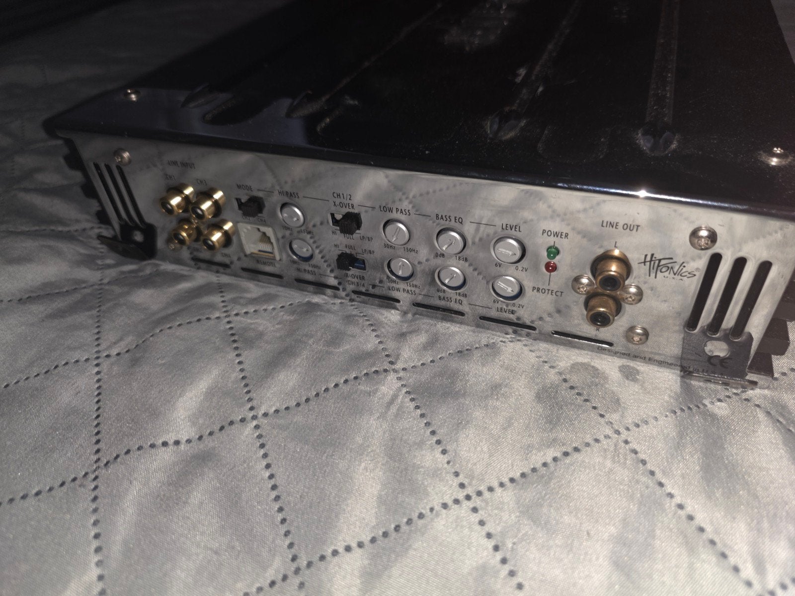 Autoversterker Zeus Hifonics ZXI 8400 220WATTS X4, Ophalen