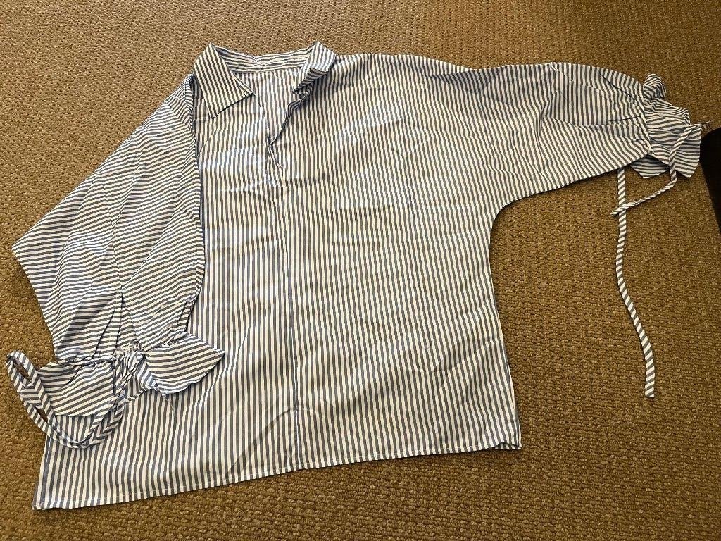Bloes maat xl, Blauw, Maat 46/48 (XL) of groter, Nieuw, Ophalen of Verzenden