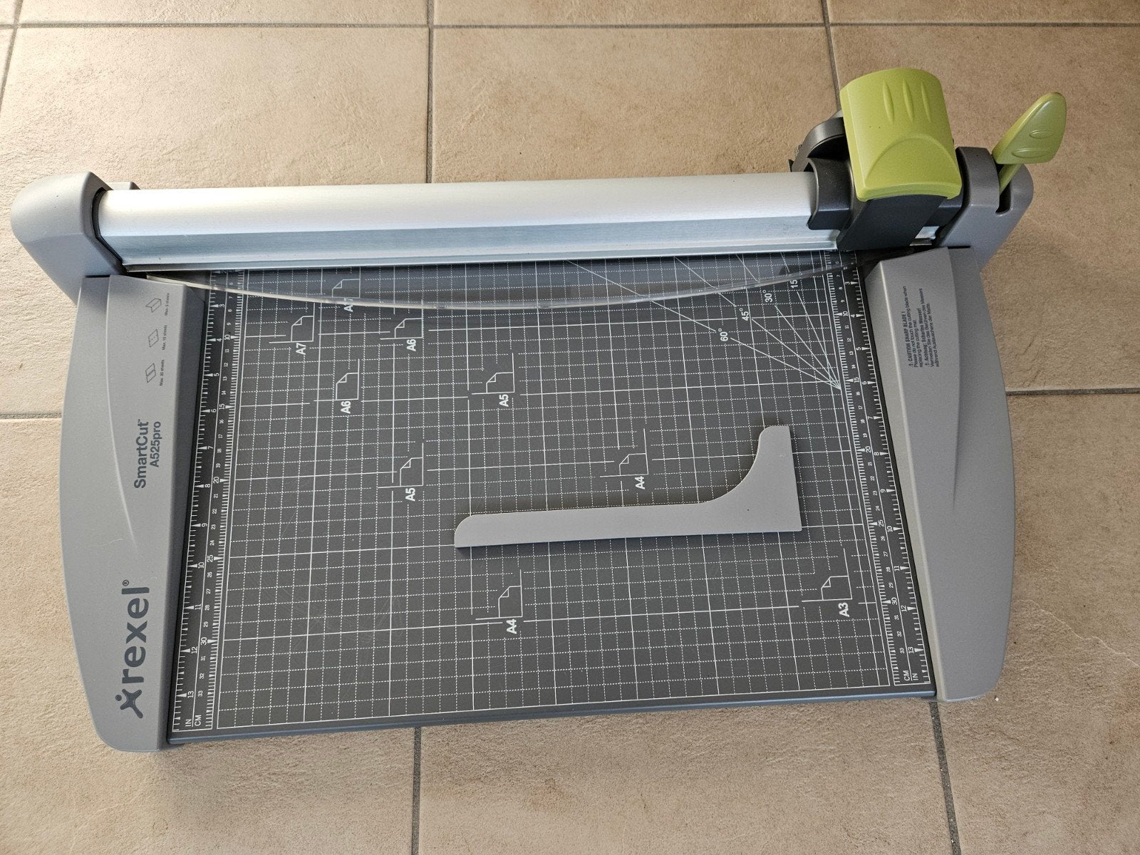 Goed als nieuw Rexel SmartCut A525pro papiersnijder, Ophalen, Overige thema's, Gereedschap of Toebehoren, Kunststof