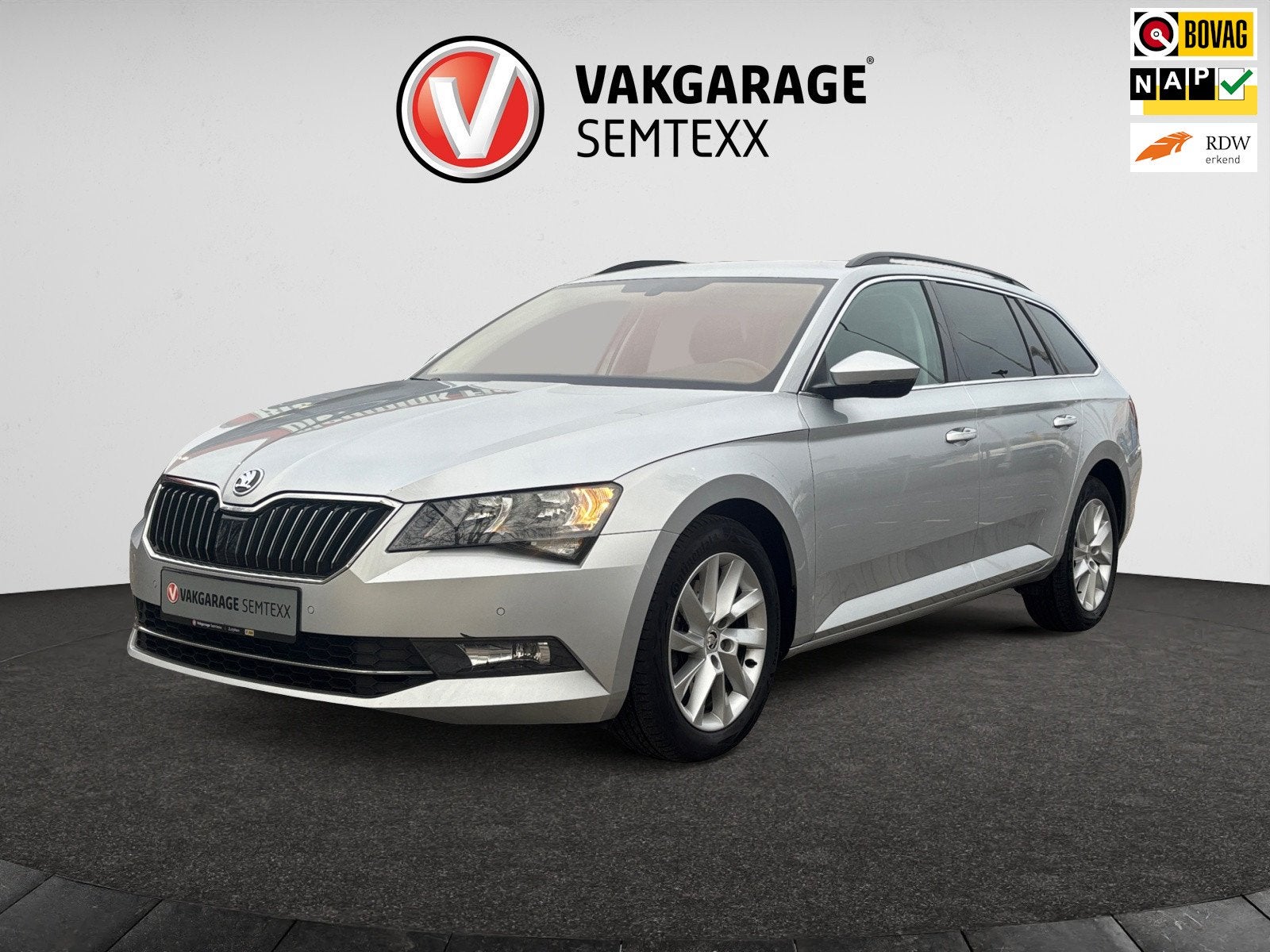 Skoda Superb Combi 1.5 TSI ACT Ambition | Org NL | 2de Eig., Auto's, Voorwielaandrijving, Stof, Euro 6, 4 cilinders
