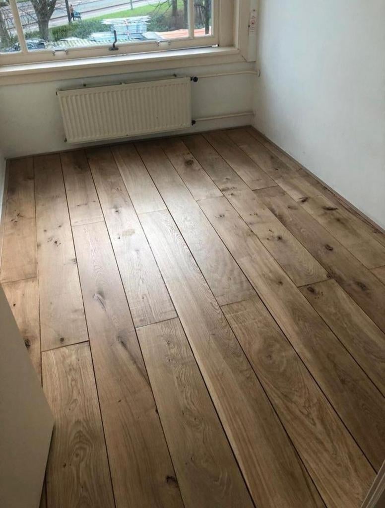 Foto 11 van Eiken/grenen vloerdelen +10% najaarkorting!