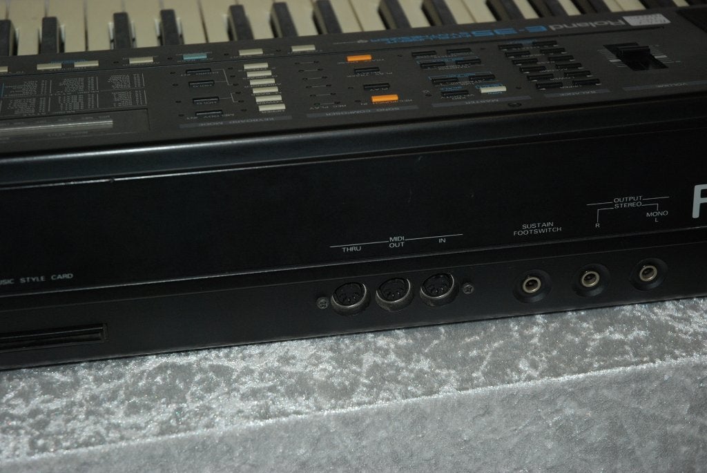 Roland Intelligent synthesizer E-35   <26260613>, Muziek en Instrumenten, Instrumenten | Onderdelen, Gebruikt, ., Keyboard of Synthesizer