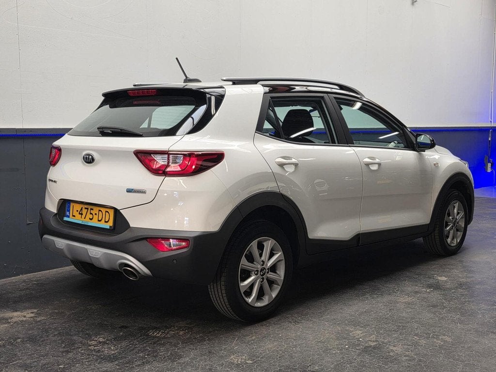 Kia Stonic 1.0 T-GDi MHEV DynamicLine | CarPlay | Camera | C, Voorwielaandrijving, Gebruikt, Euro 6, Leder en Stof
