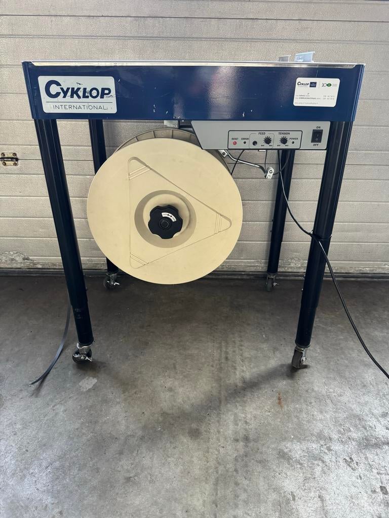 Cyklop International omsnoeringsmachine, Ophalen of Verzenden