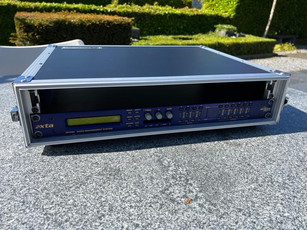 XTA DP446 Audio Management System in Flightcase, Ophalen of Verzenden, Zo goed als nieuw