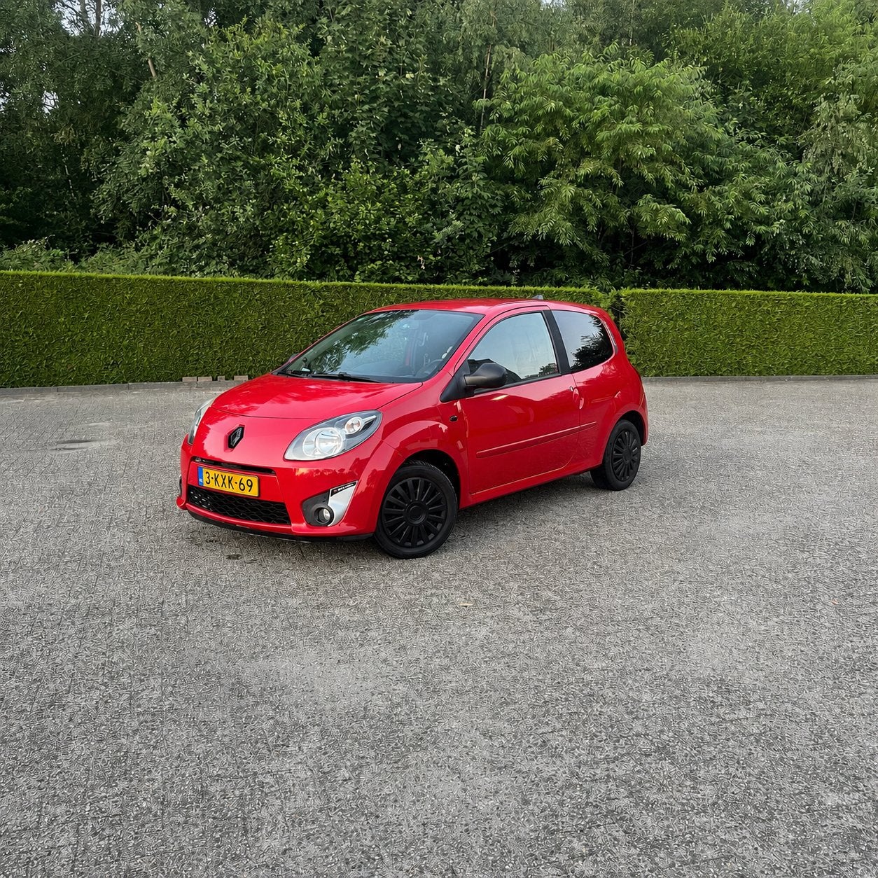 Renault Twingo 1.2 Rip Curl | Nieuwe APK | Airco, Auto's, Voorwielaandrijving, Twingo, Sound system, 31 €/maand