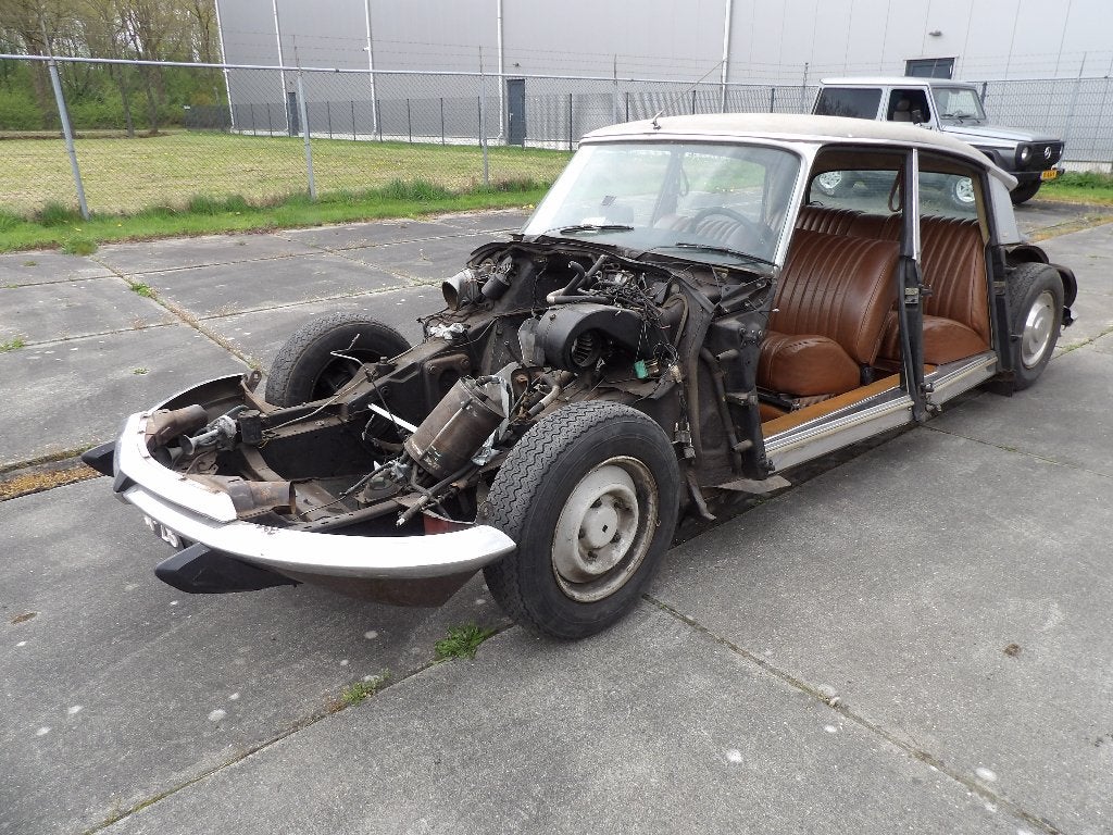 Citroën DS 23 1974 carrosserie met plaatwerk en kenteken, Ophalen, Citroën, Bumper
