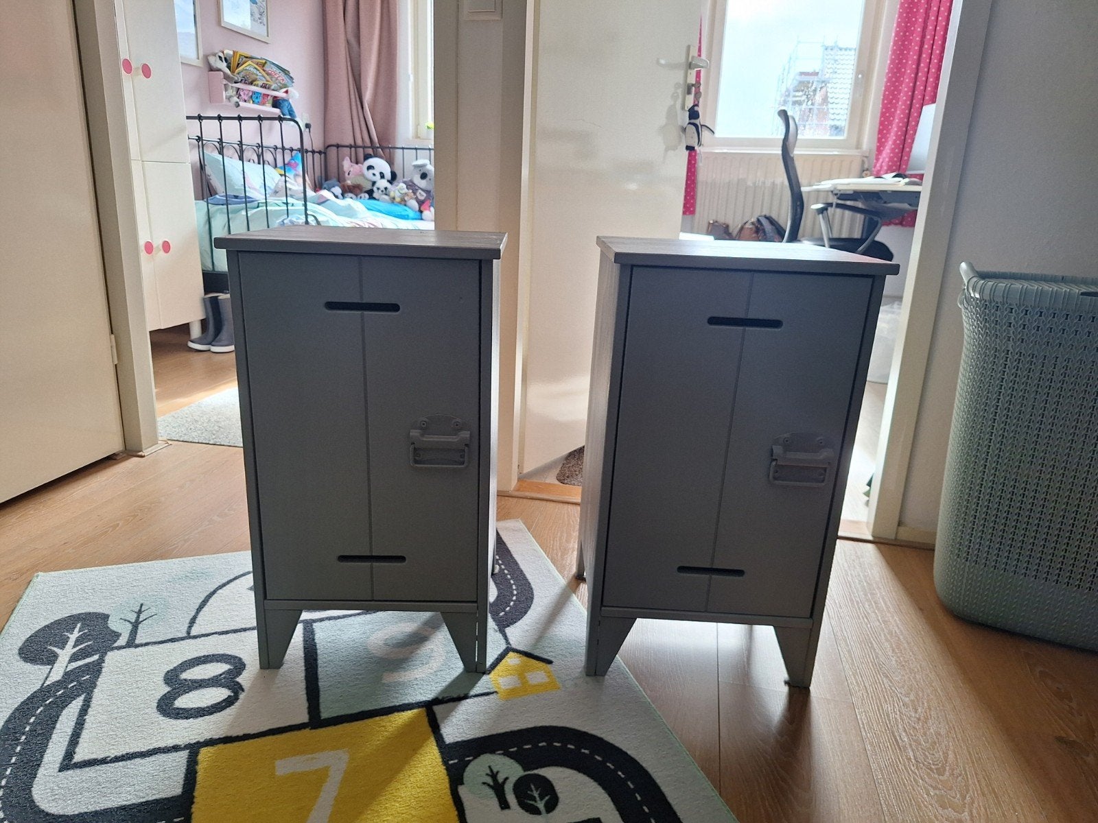 WOOOD nachtkastjes Kluis 64x37x35 cm - 2 stuks, Ophalen, Minder dan 45 cm, 55 tot 70 cm, Zo goed als nieuw