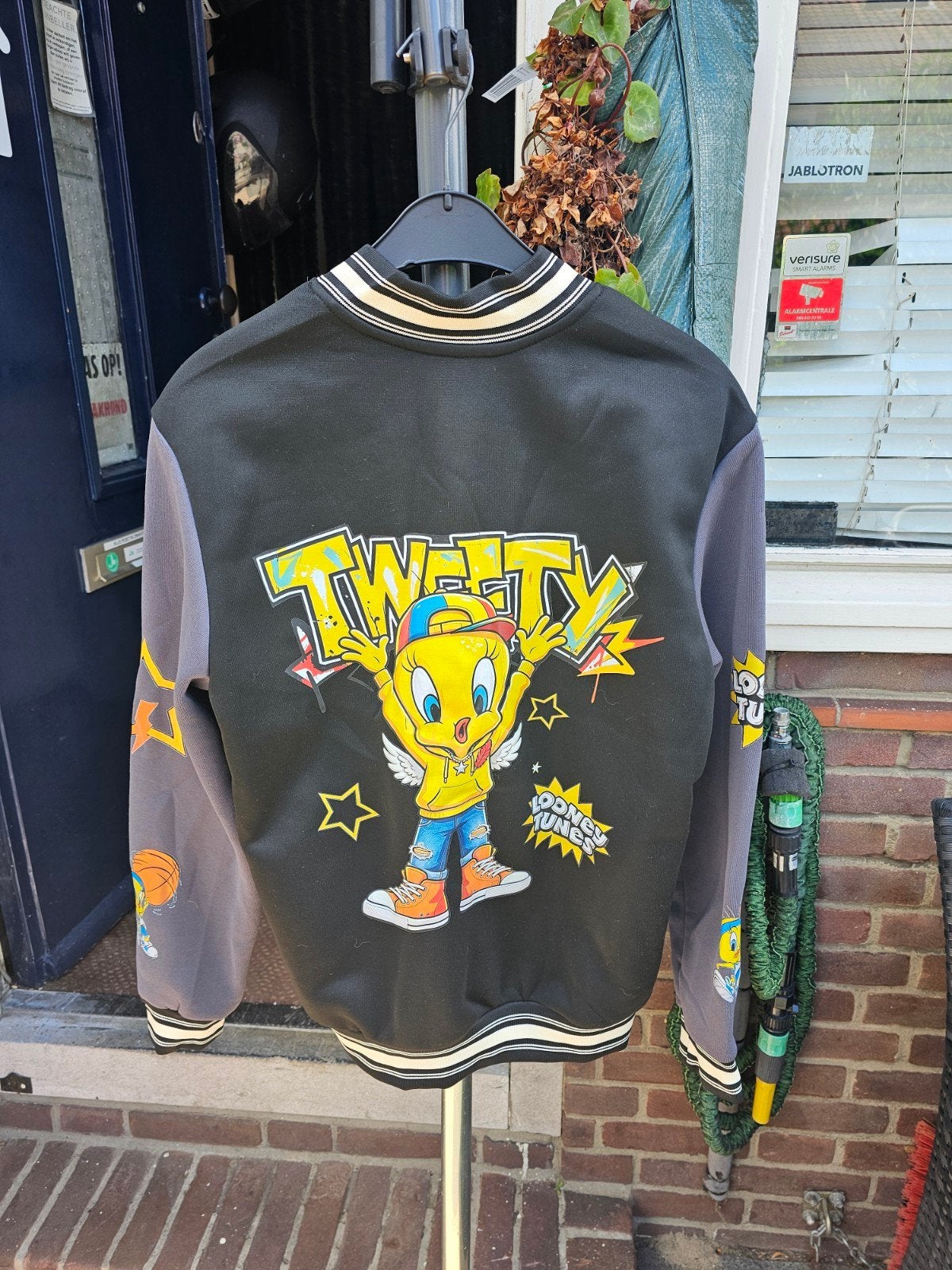 Tweety Looney Tunes vest XS, Zwart, Nieuw, Ophalen of Verzenden, Maat 34 (XS) of kleiner